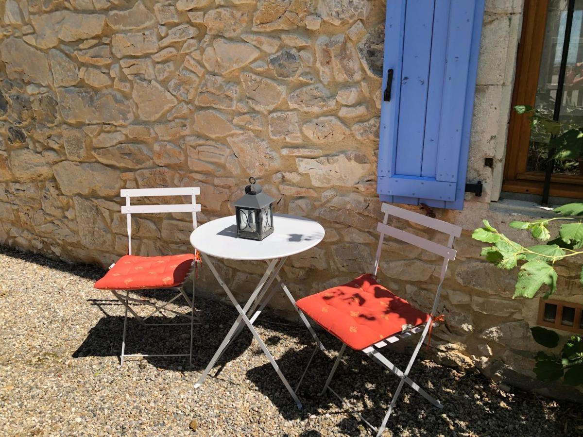 La Petite Maison En Pierres Gras 外观 照片
