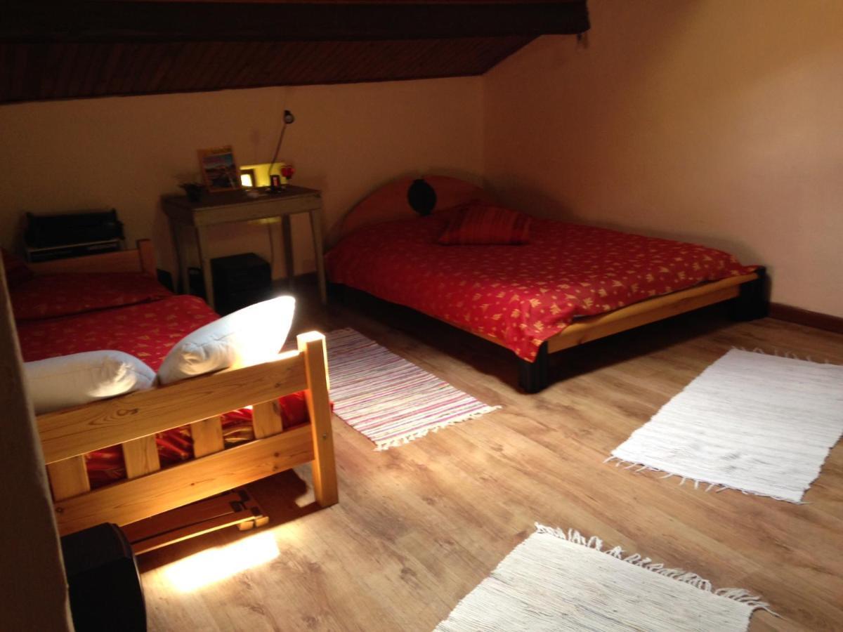 La Petite Maison En Pierres Gras 外观 照片