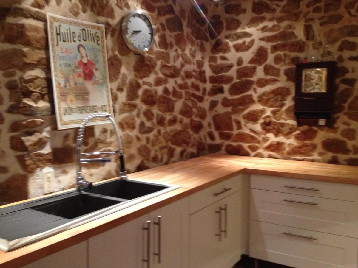 La Petite Maison En Pierres Gras 外观 照片